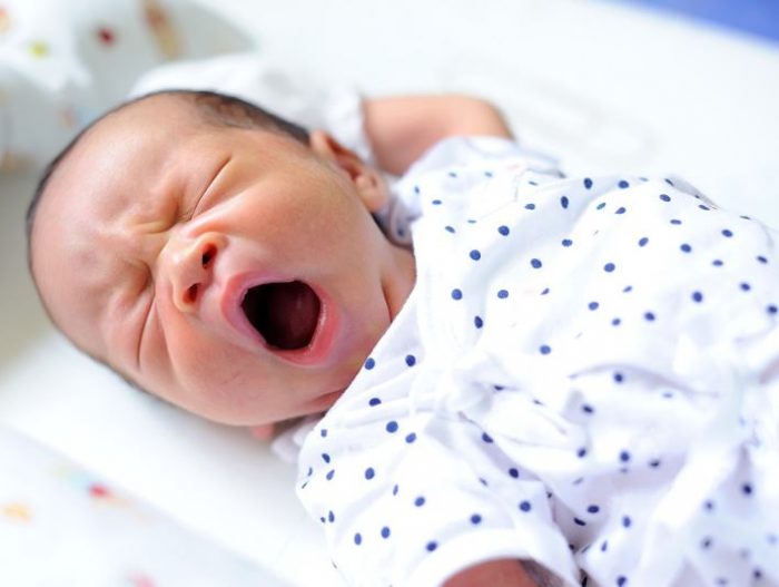 Bebek ve çocuklarda kuru öksürük nasıl geçer ? öksürüğe doğal çözümler
